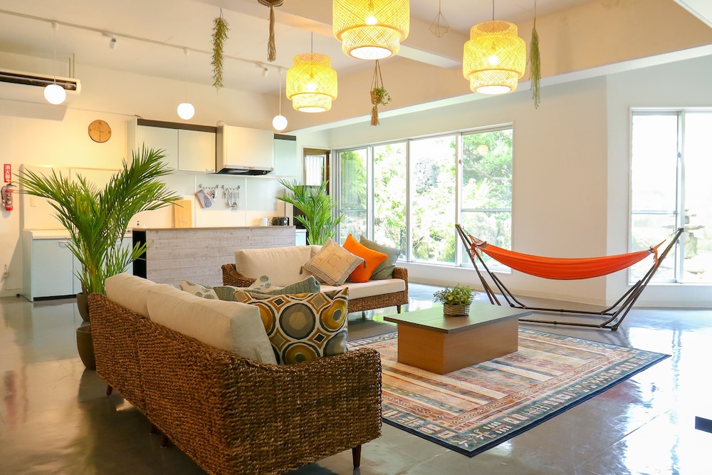 CORE HOUSE 石垣島 石垣