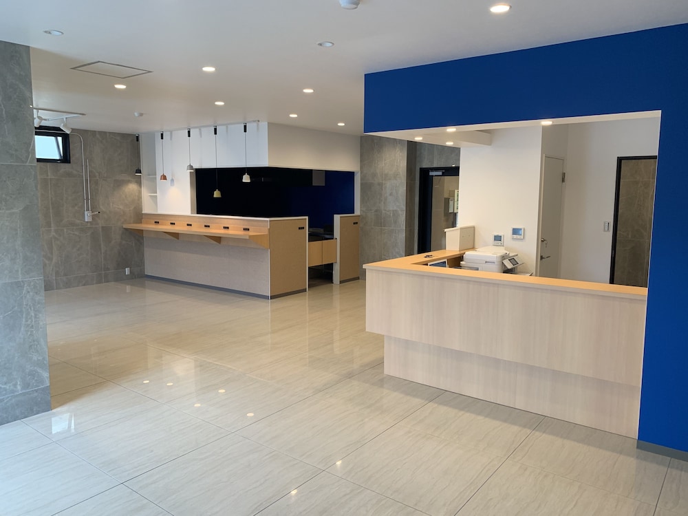 MR.KINJO BEACH SIDE KAFU-SHI 石垣