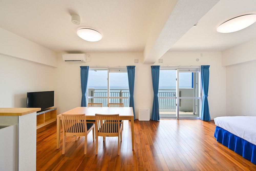 DAILY & WEEKLY CONDOMINIUM BLUE OCEAN ISHIGAKI 石垣