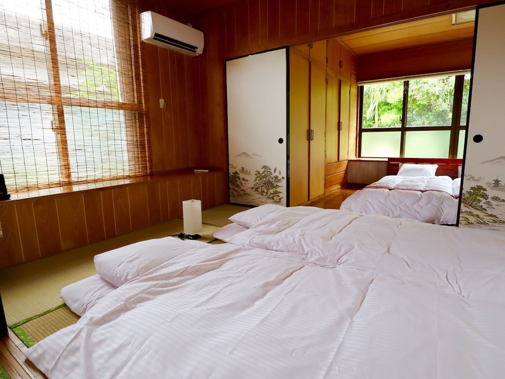 石垣紅翠ビル 石垣