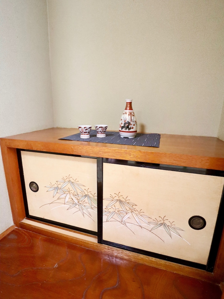 石垣紅翠ビル 石垣