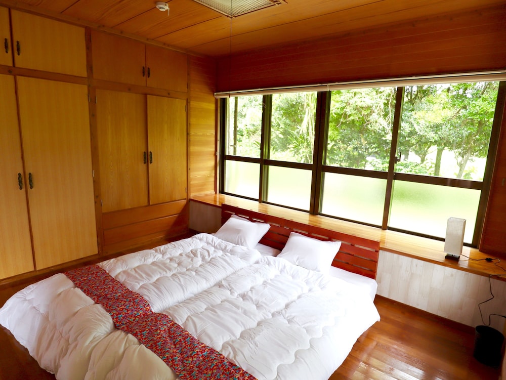 石垣紅翠ビル 石垣