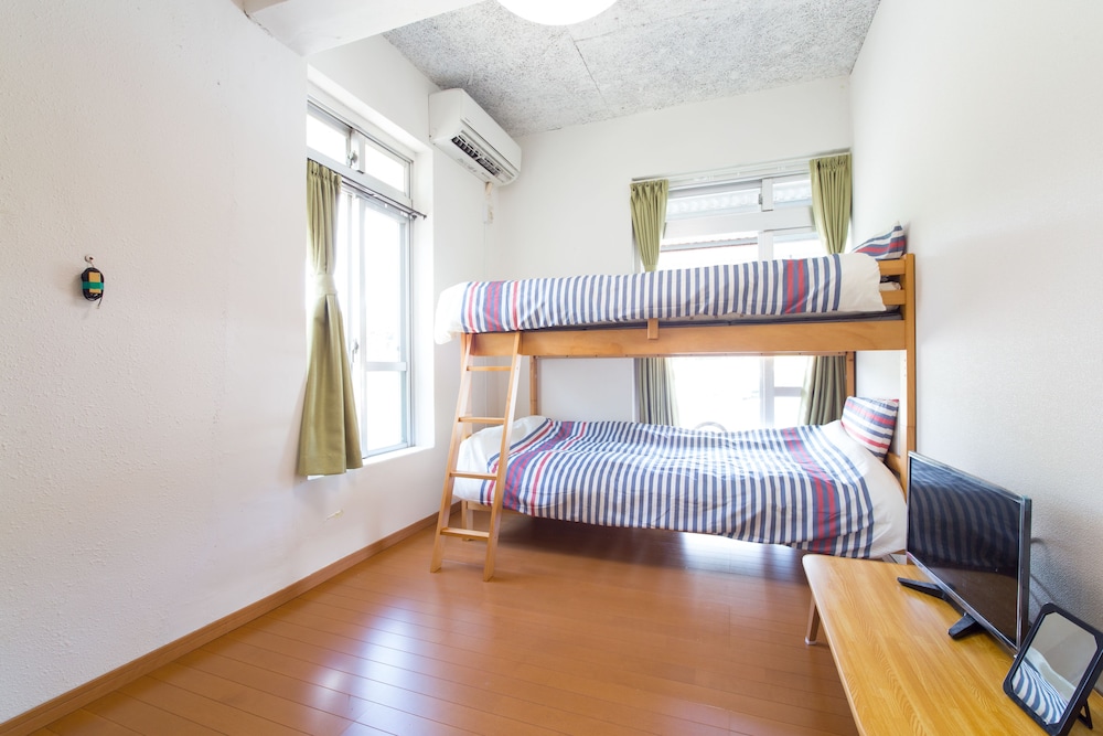 燦鐘苑 マーペーの宿 石垣