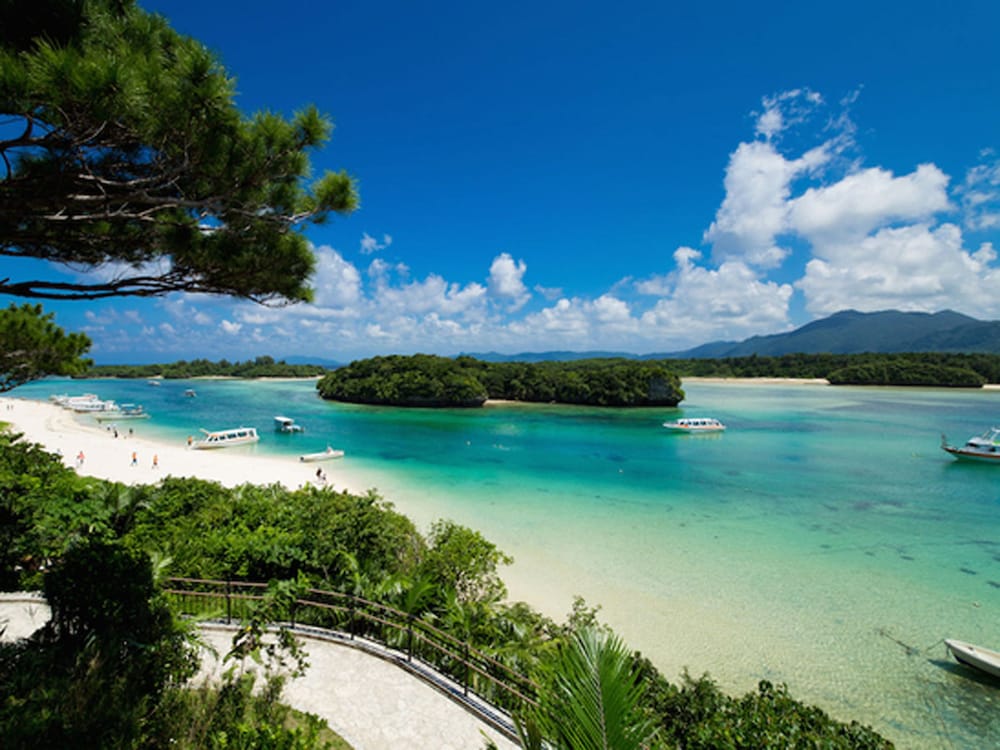 燦鐘苑 マーペーの宿 石垣