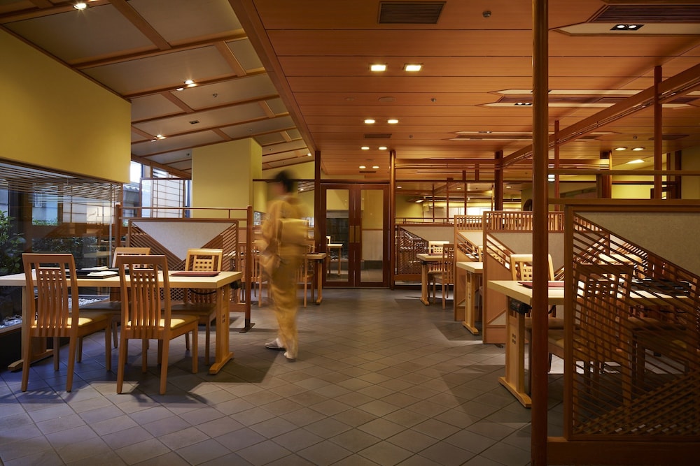 ANA クラウンプラザホテル大阪 バイ IHG 大阪