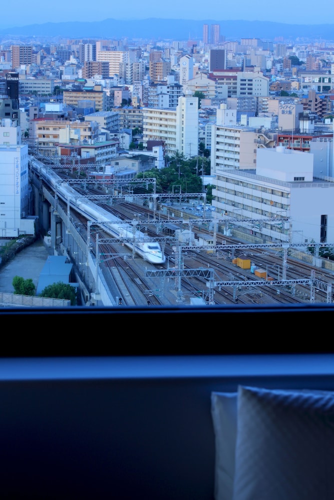レム新大阪 大阪