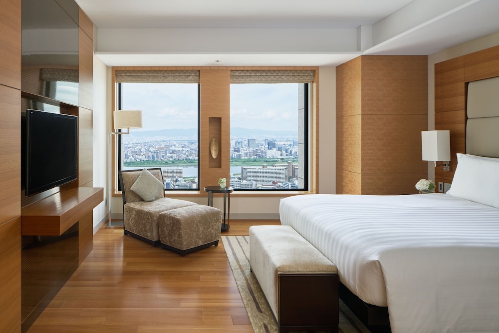 インターコンチネンタルホテル大阪 バイ IHG 大阪