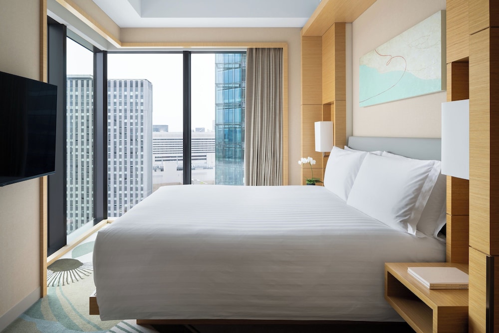 インターコンチネンタルホテル大阪 バイ IHG 大阪