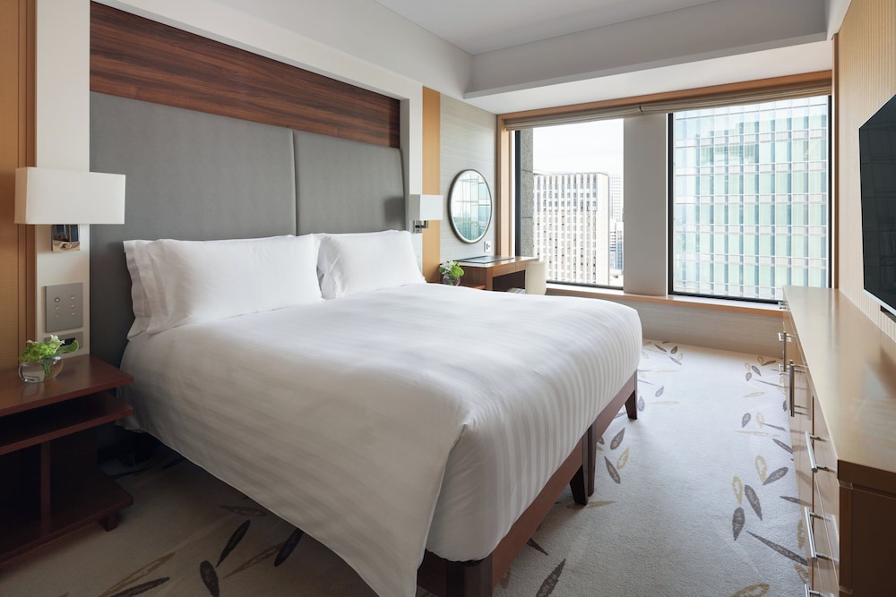 インターコンチネンタルホテル大阪 バイ IHG 大阪