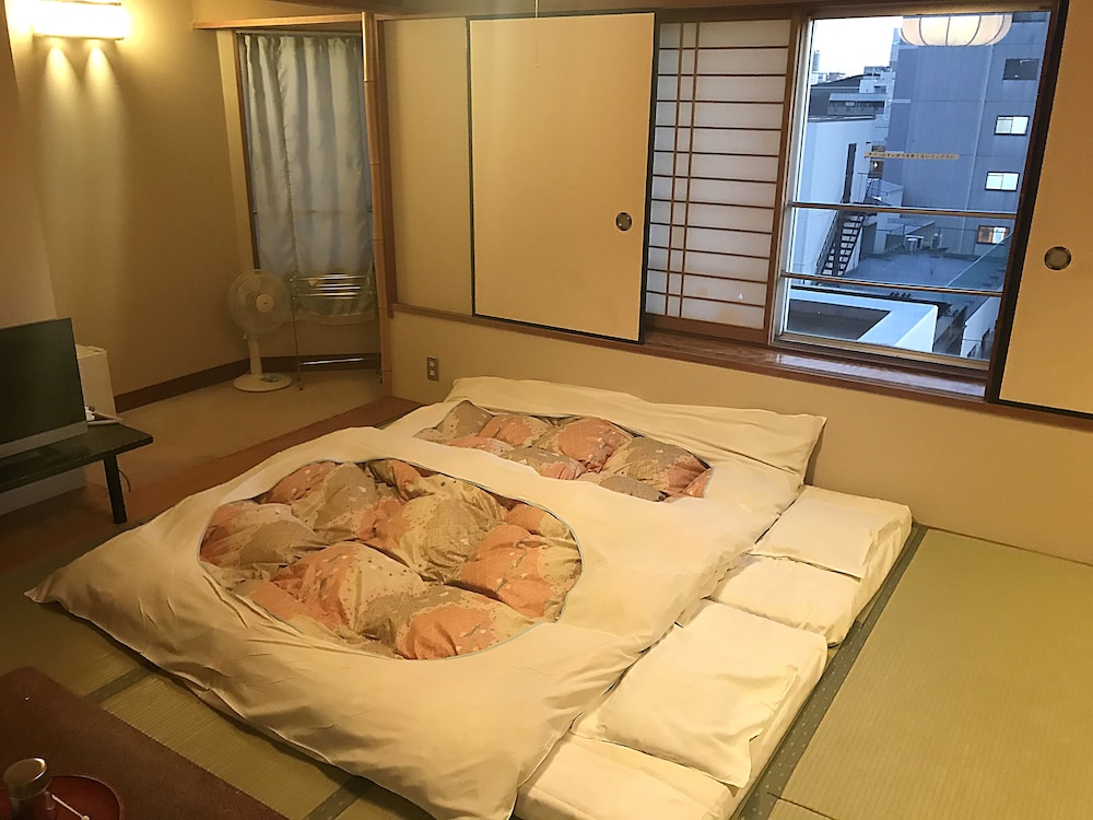 旅館 くら本 大阪