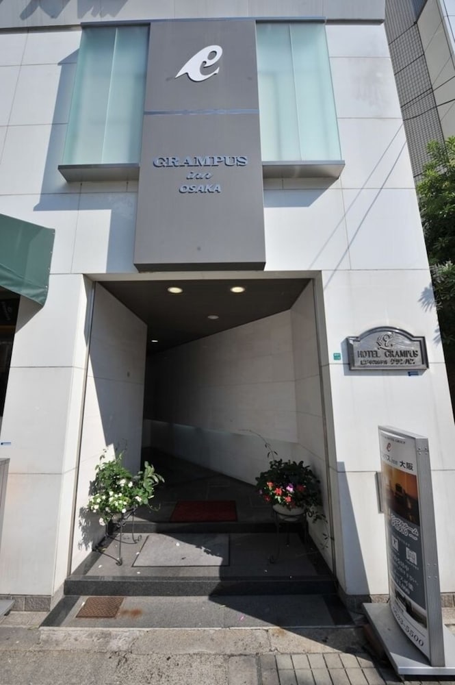 グランパス INN 大阪 大阪