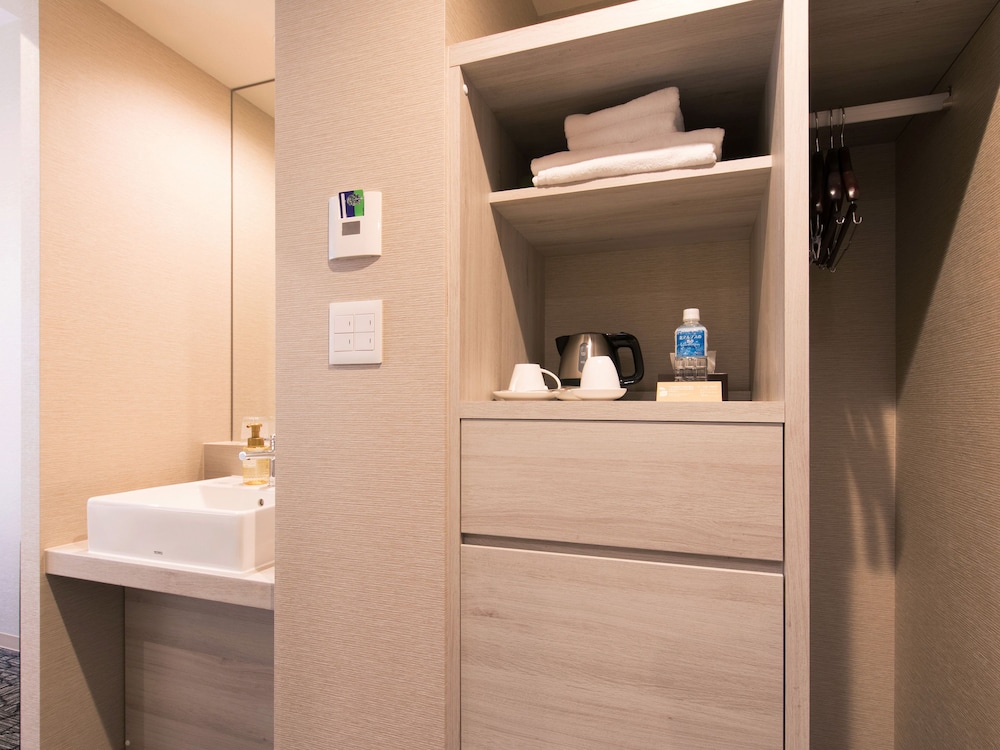 S.TRAINING CENTER HOTEL 大阪