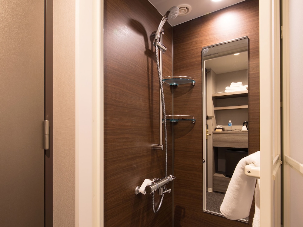 S.TRAINING CENTER HOTEL 大阪