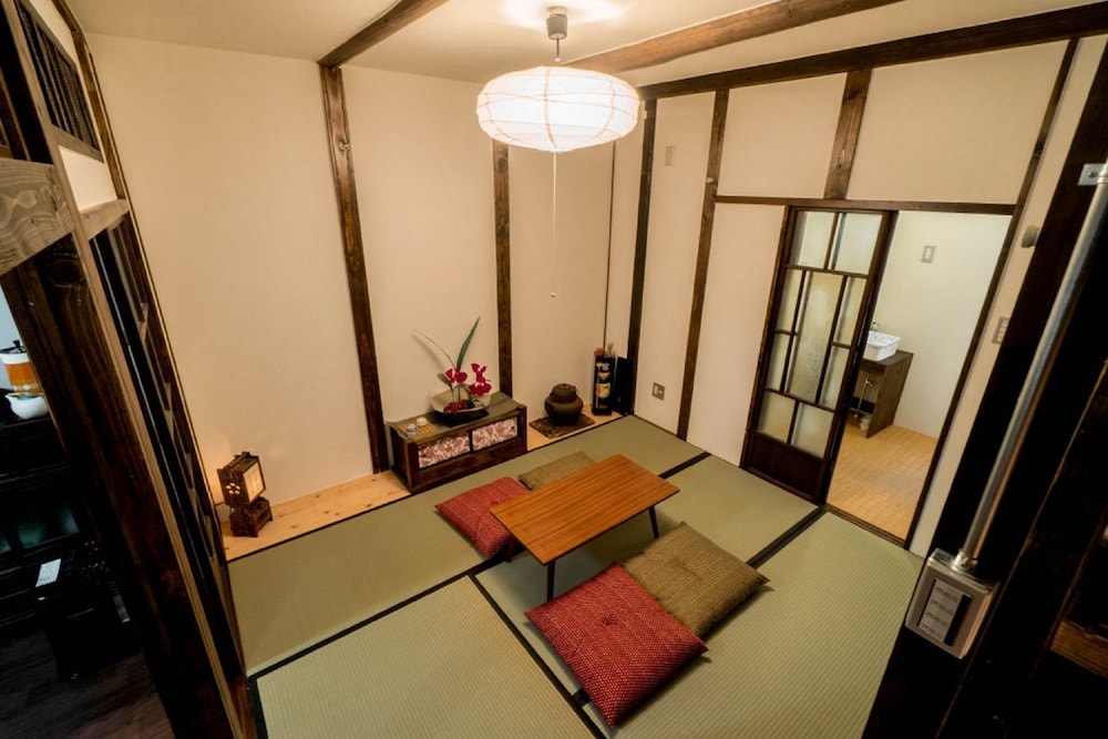 IKIDANE HOUSE 大阪・谷町 大阪
