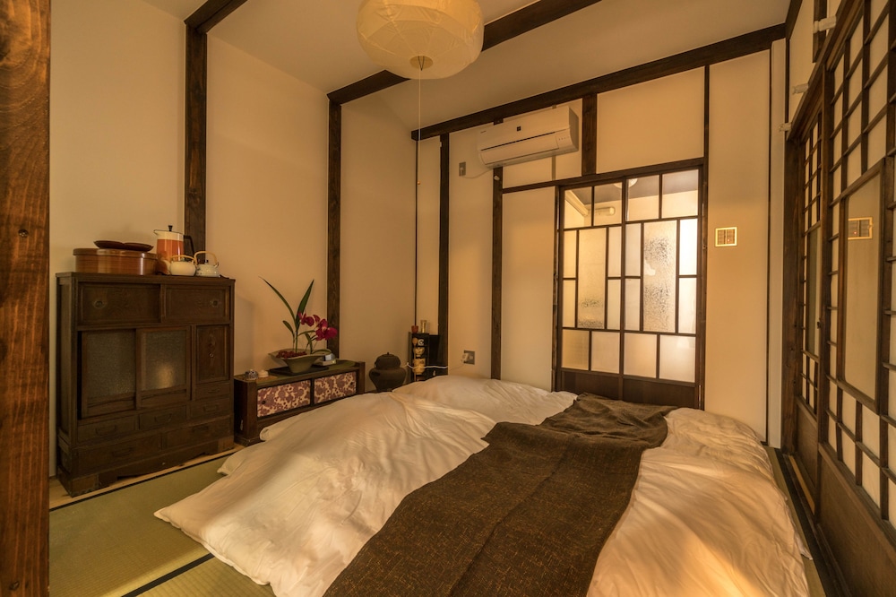 IKIDANE HOUSE 大阪・谷町 大阪