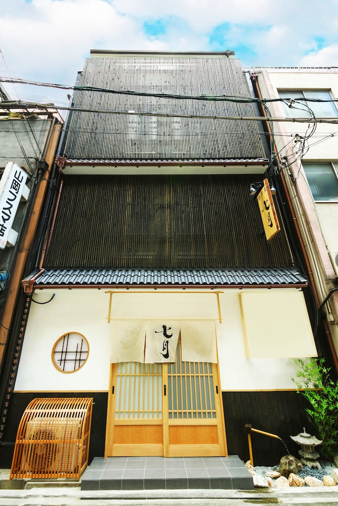 ホテル　七月 大阪