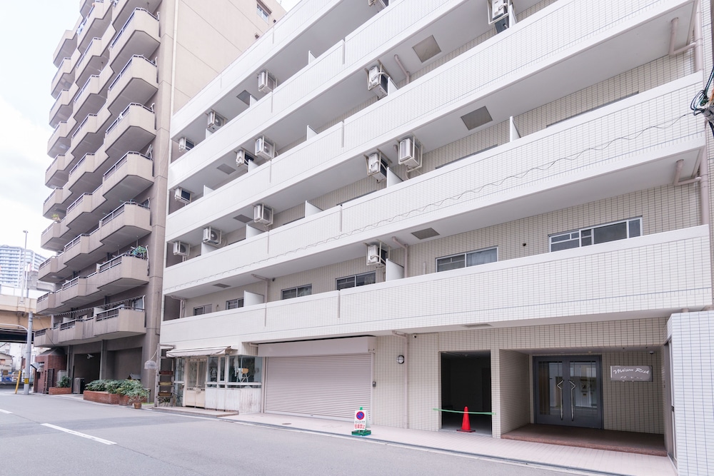 メゾンレッシュ 大阪