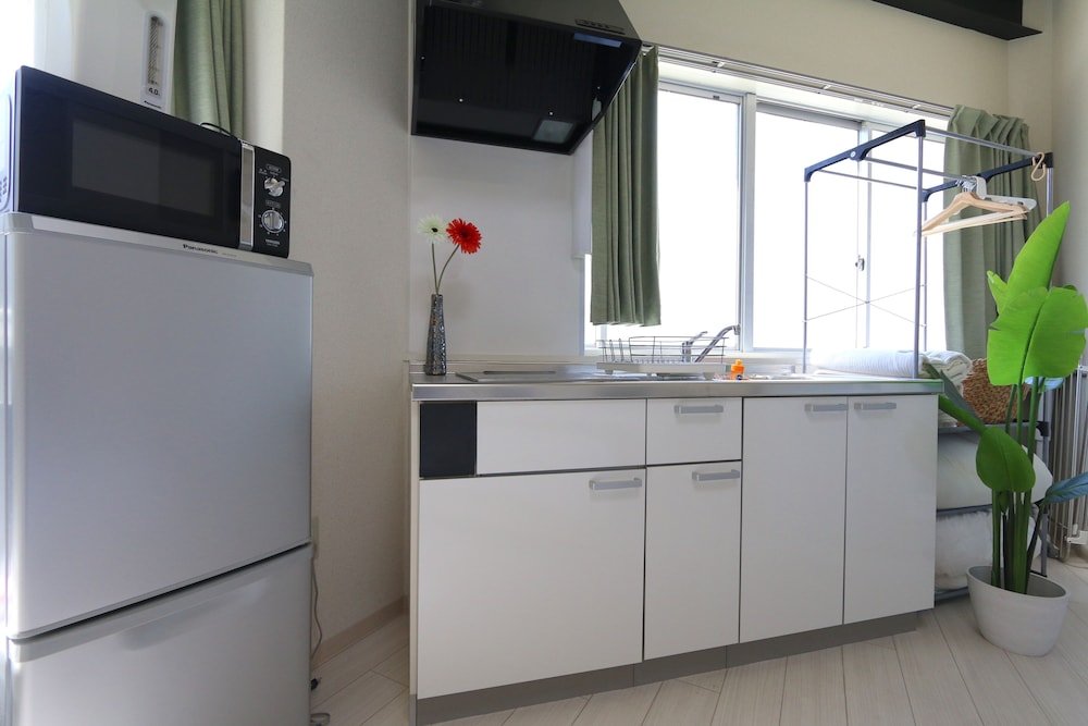 LIZ GUEST HOUSE 梅田 大阪