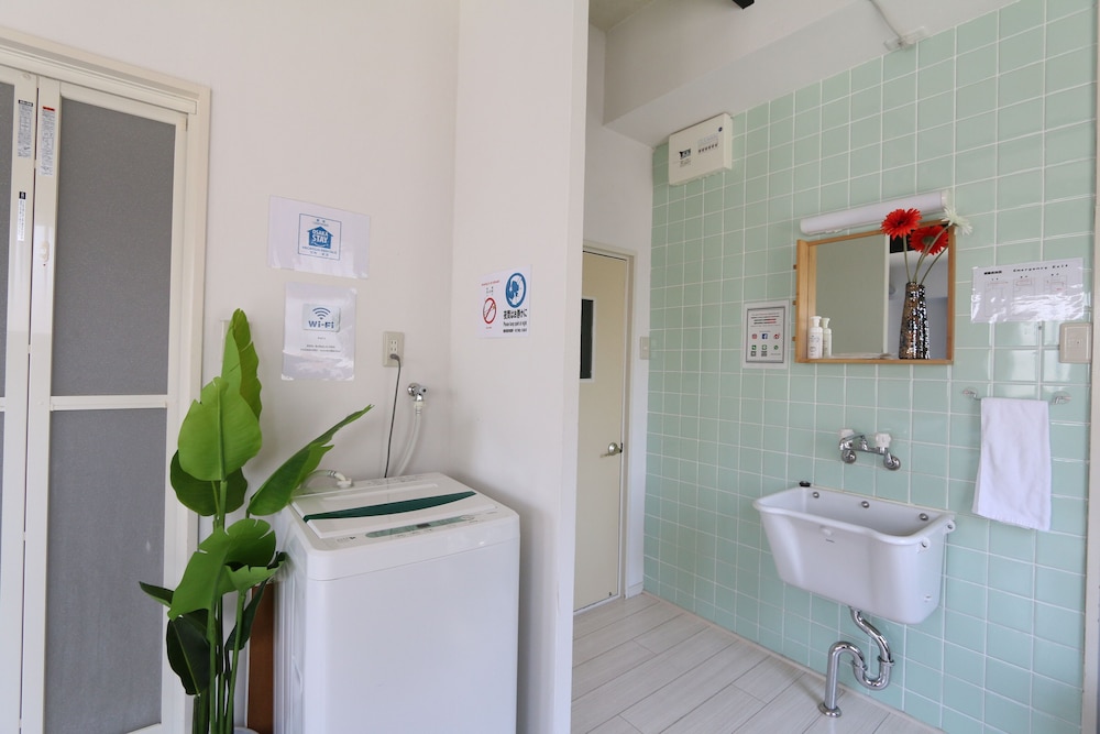 LIZ GUEST HOUSE 梅田 大阪