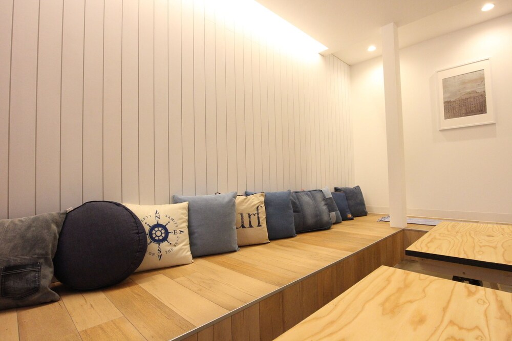 SEKAI HOTEL 紅葉 大阪