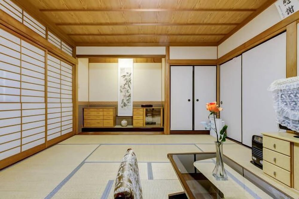 中山ゲストハウス 大阪