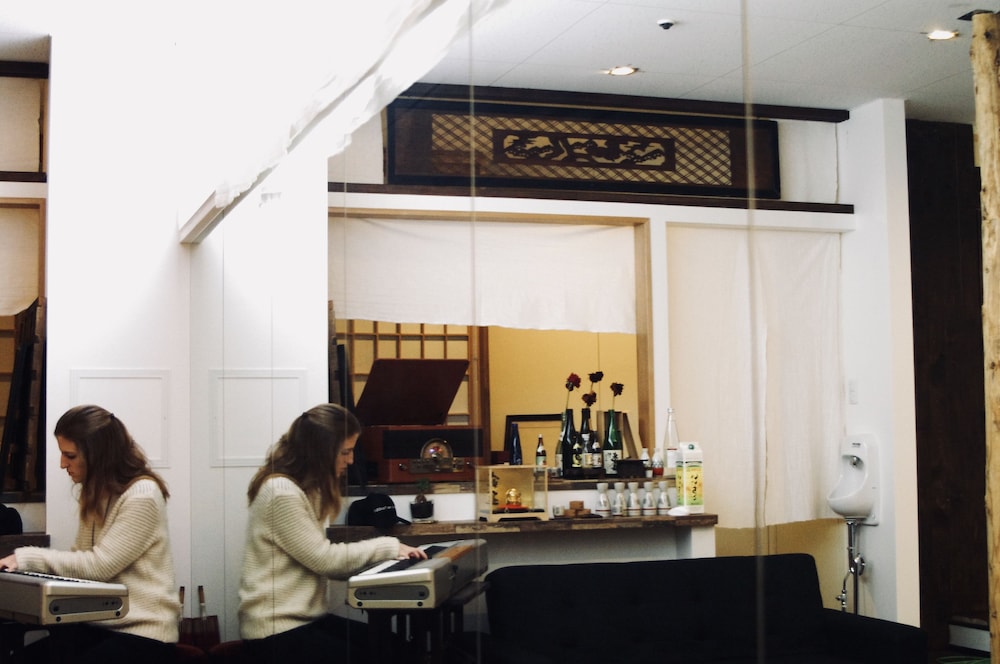 隠れ家 酒BARでの宿泊 HOSTEL EBISUTEI SOUZOU WITH SAKE BAR 大阪