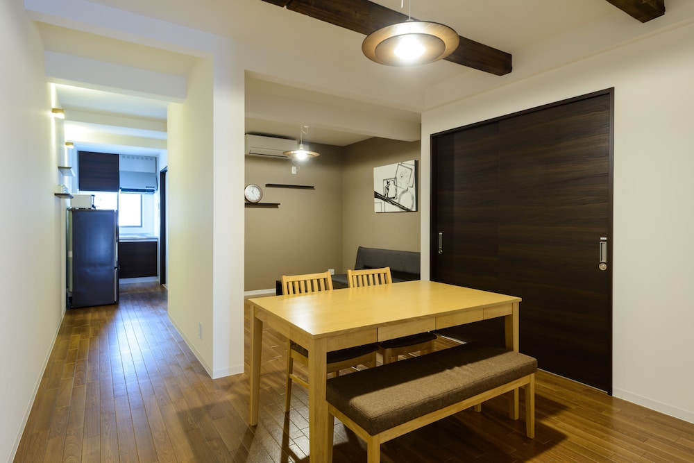 SHIKI HOMES 胡桃 大阪