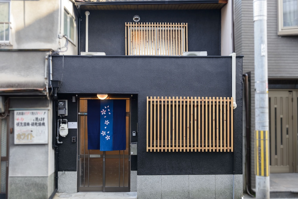 SHIKI HOMES 胡桃 大阪