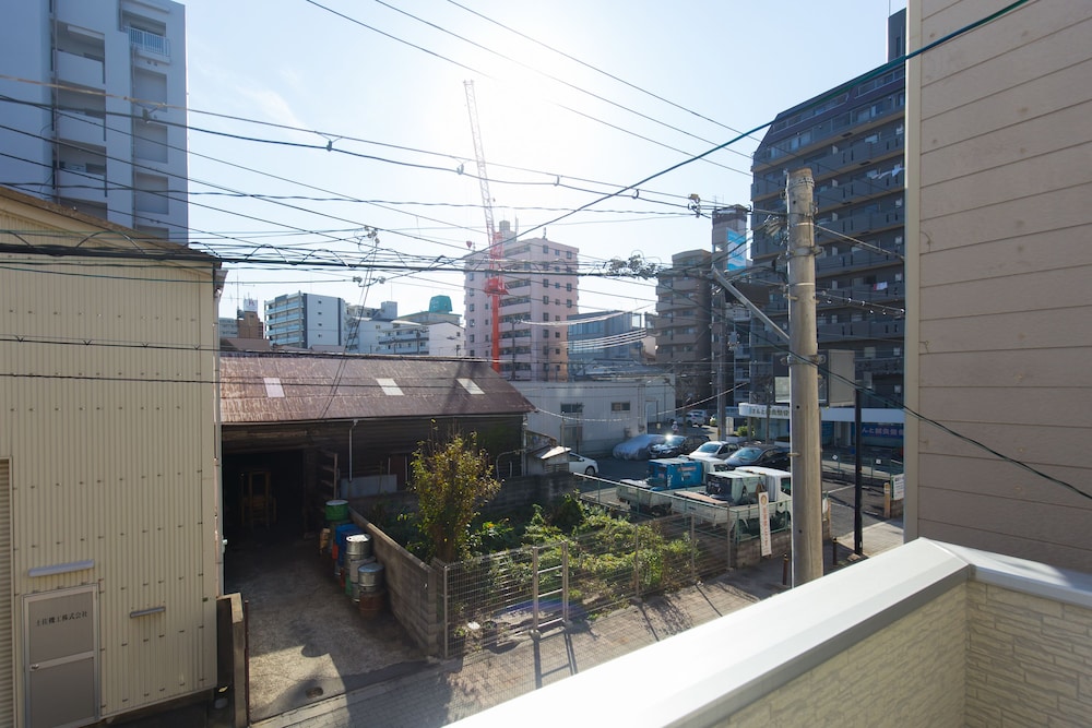 生野ハウス 大阪