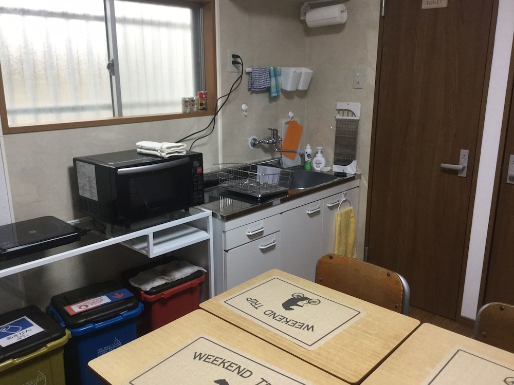 POSHTELOSAKA240 大阪
