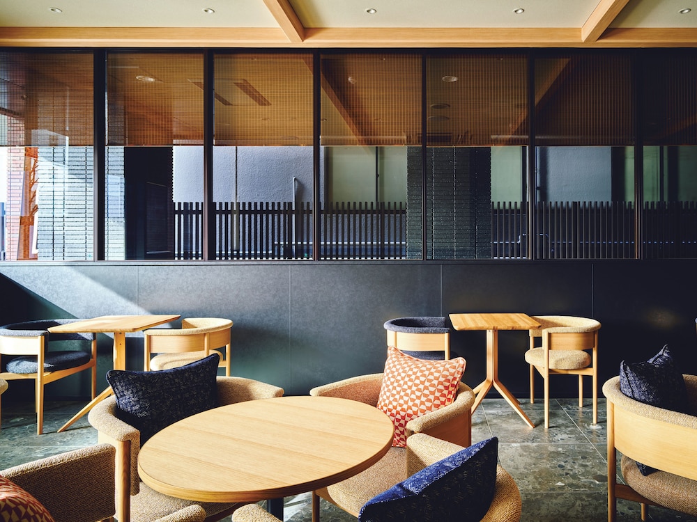 GARNER HOTEL 大阪本町御堂筋 バイ IHG 大阪