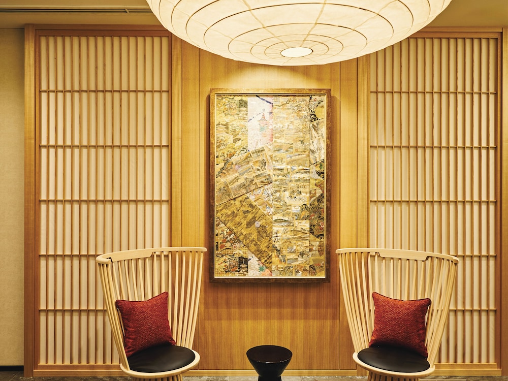 GARNER HOTEL 大阪本町御堂筋 バイ IHG 大阪