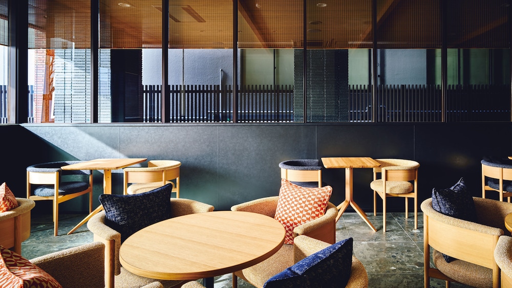 GARNER HOTEL 大阪本町御堂筋 バイ IHG 大阪