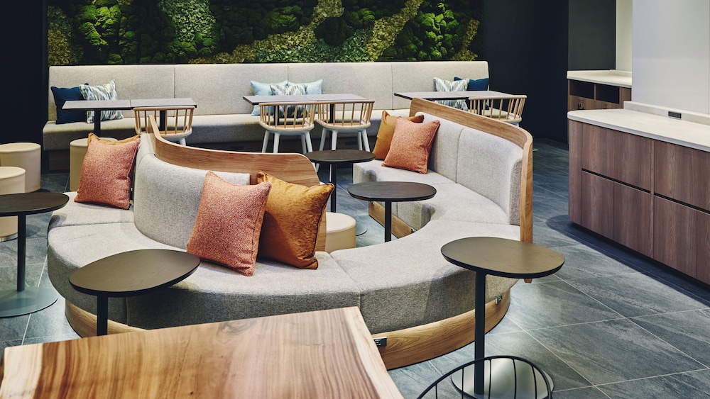 GARNER HOTEL 大阪本町北船場 バイ IHG 大阪