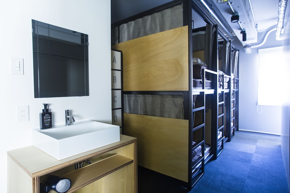 STAY IN THE CITY AMEMURA – HOSTEL 大阪