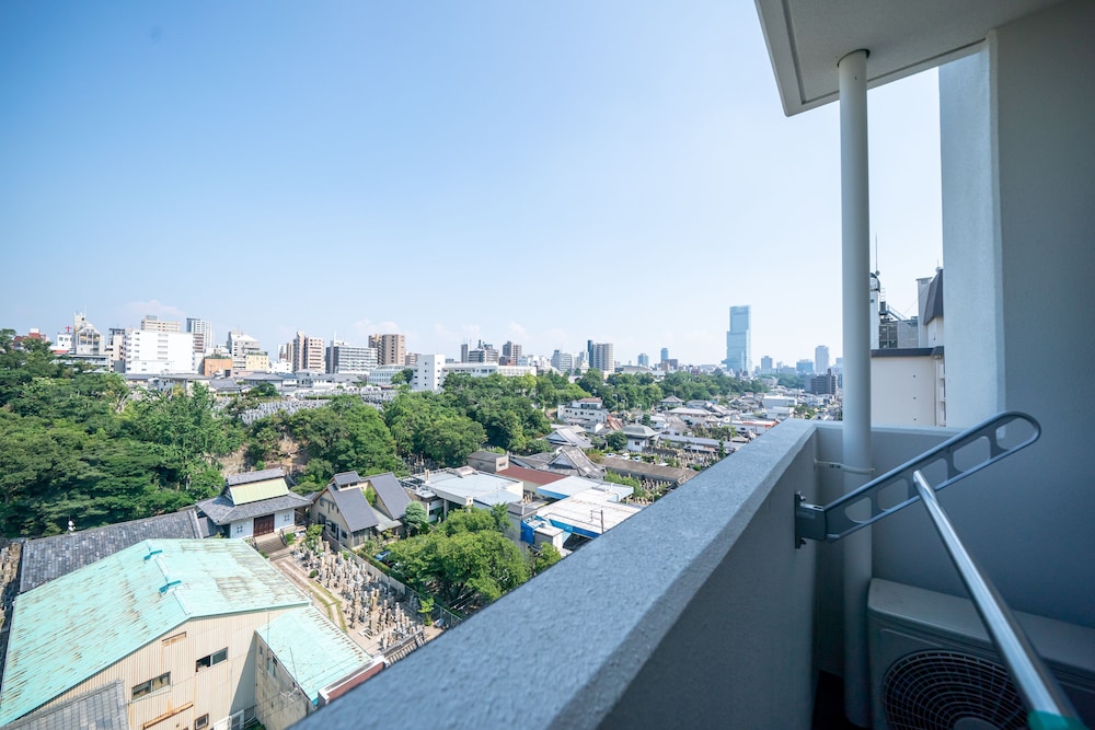 モノトーン難波 大阪