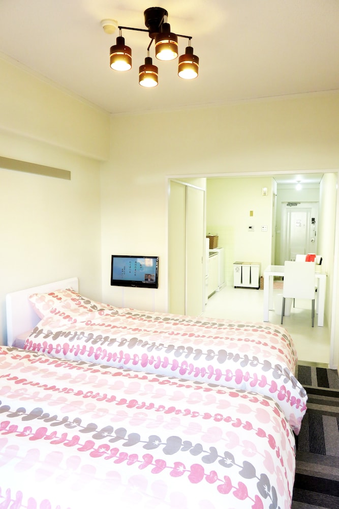 BNB21 NAKATSU 大阪