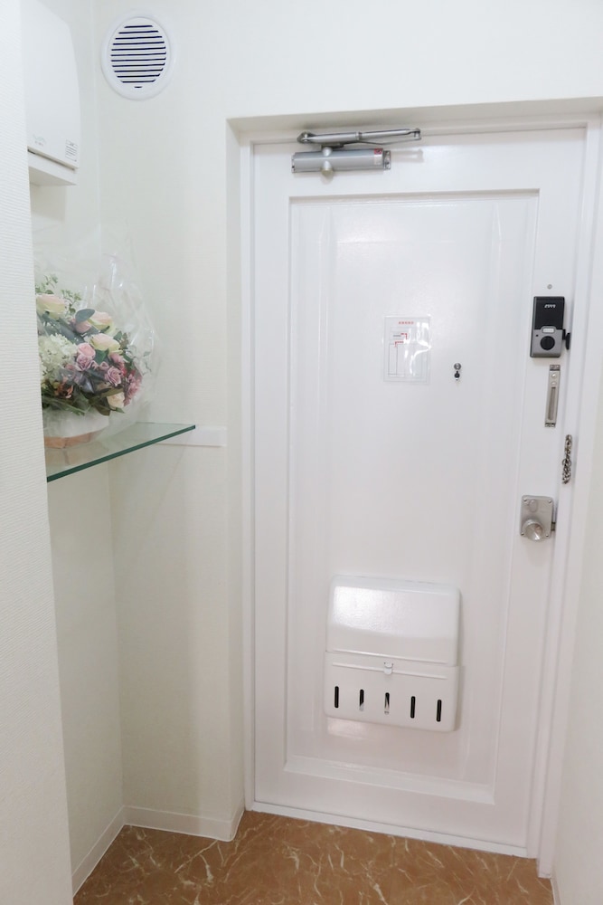 BNB21 NAKATSU 大阪
