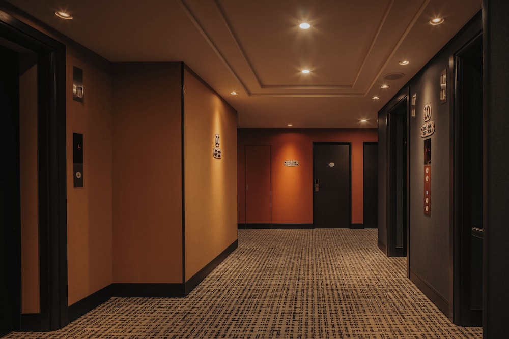 NEST&RISE OSAKA NAMBA HOTEL 大阪