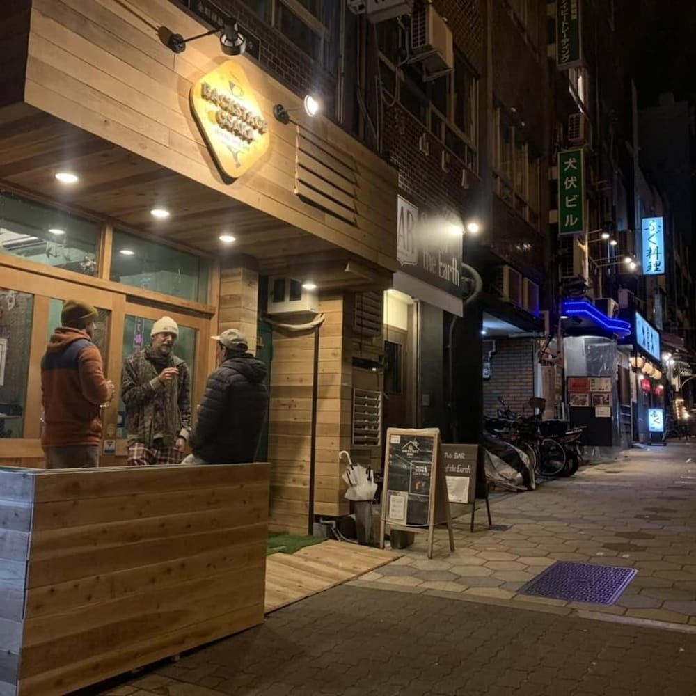 バックステージ 大阪 ホステル & バー 大阪