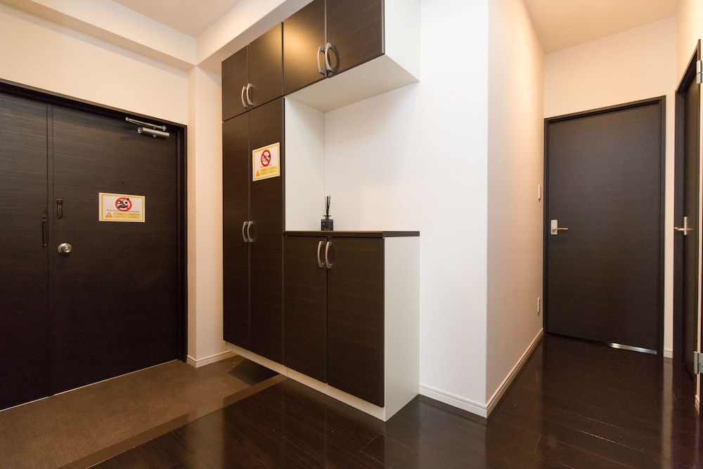 JOSTAR HOUSE 402 大阪