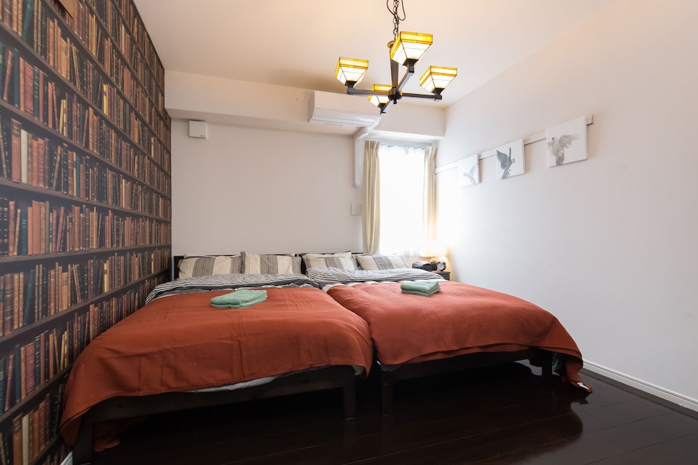 JOSTAR HOUSE 402 大阪