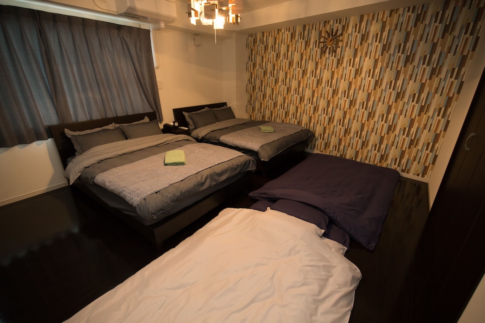 JOSTAR HOUSE 402 大阪