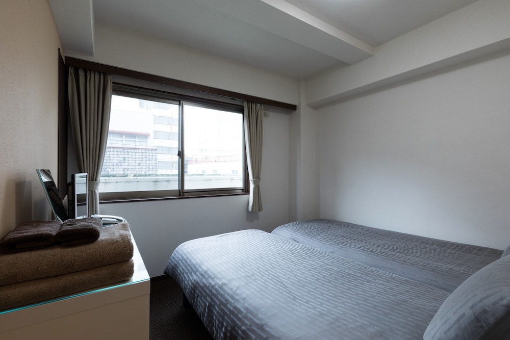 HOTEL IT'S ON 大阪