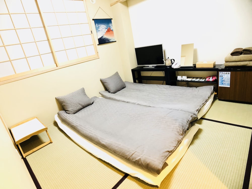 HOTEL IT'S ON 大阪