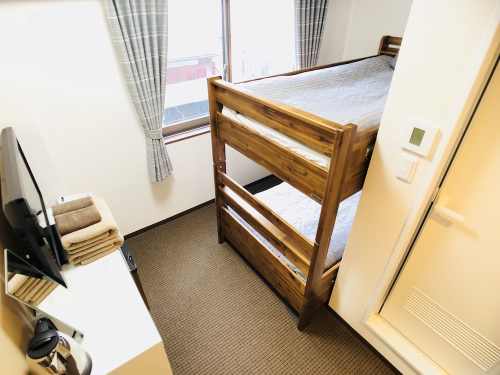 HOTEL IT'S ON 大阪