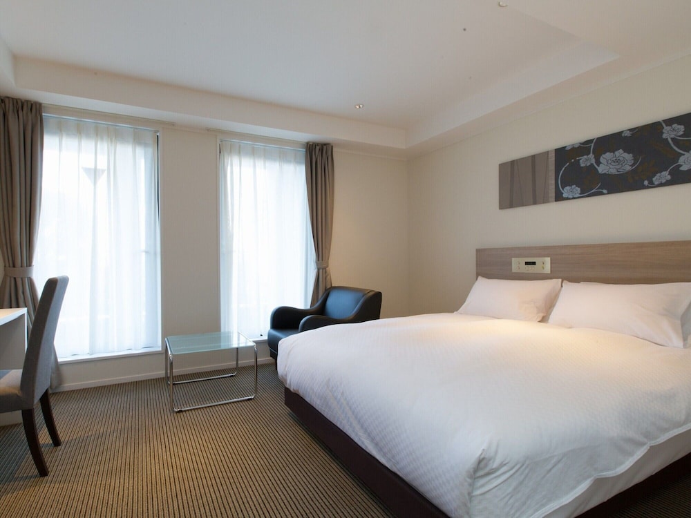 HOTEL 四季 靱公園 大阪