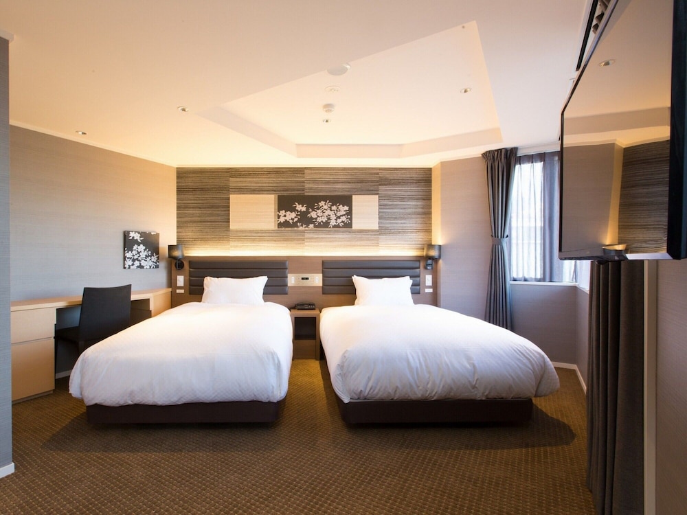 HOTEL 四季 靱公園 大阪