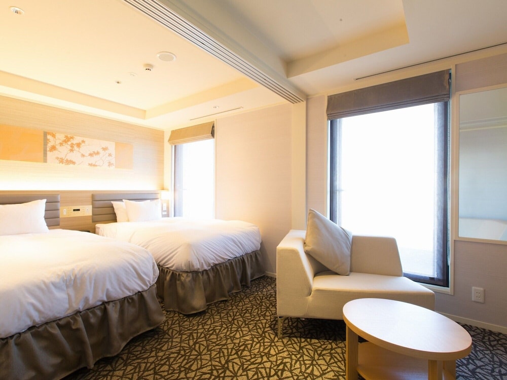 HOTEL 四季 靱公園 大阪