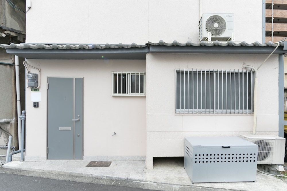御宿 虹のや 天７ 大阪